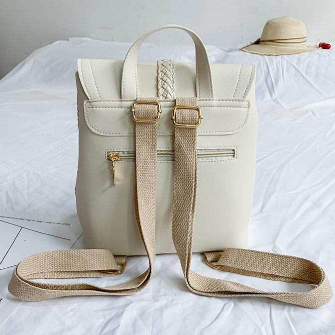 Fashionable Straw Woven Backpack