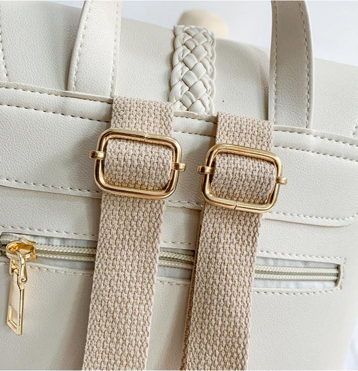 Fashionable Straw Woven Backpack