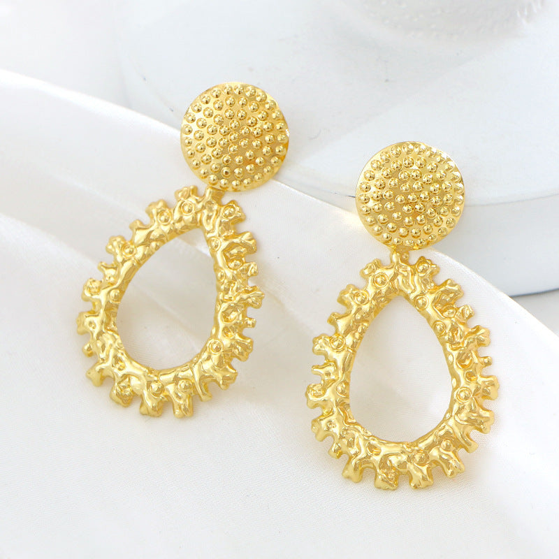 Metal Gold Wind Earrings