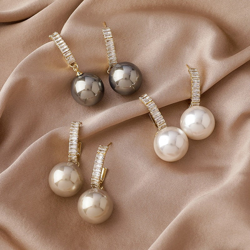 Vintage Metal Pearl Earrings