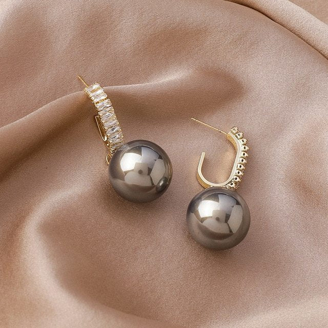 Vintage Metal Pearl Earrings