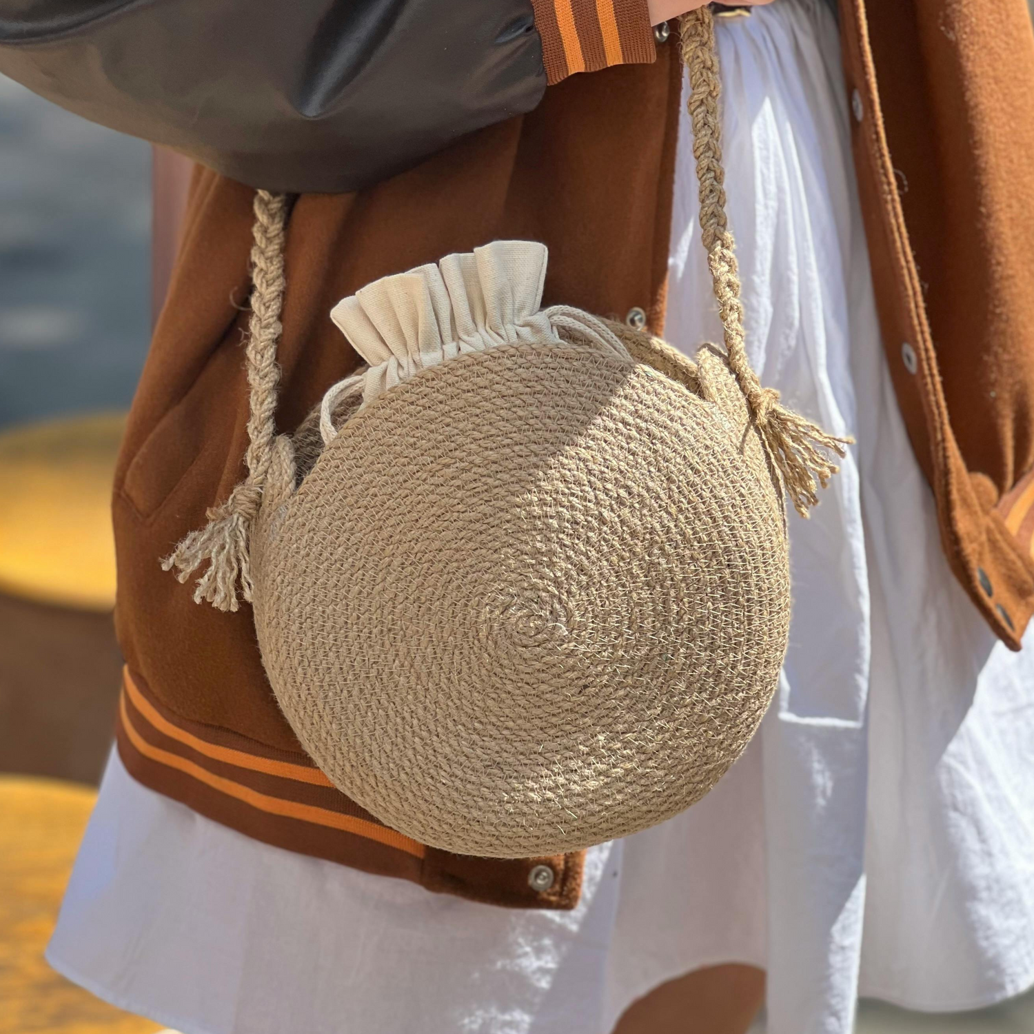 SHOULDER BAG