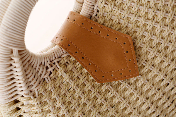 Spherical Seashell Rattan Handbag